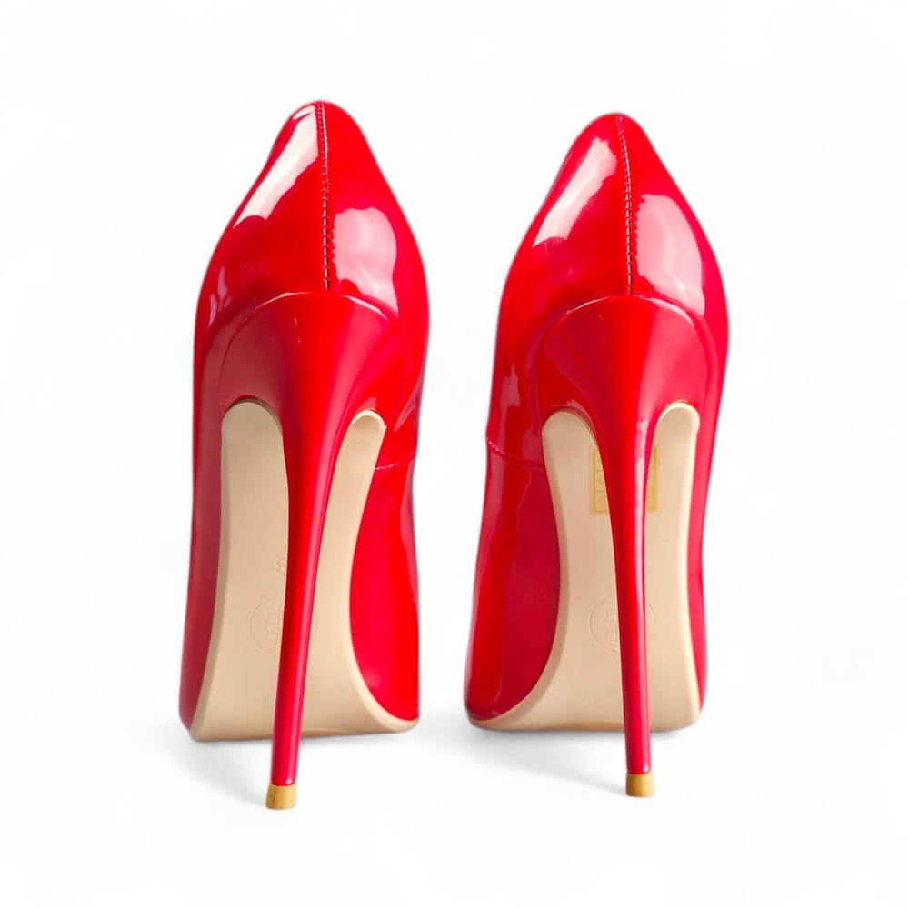 Femme LA Red Patent "Rum" Vegan Leather Pumps - Size 38 - Picture 4 of 6